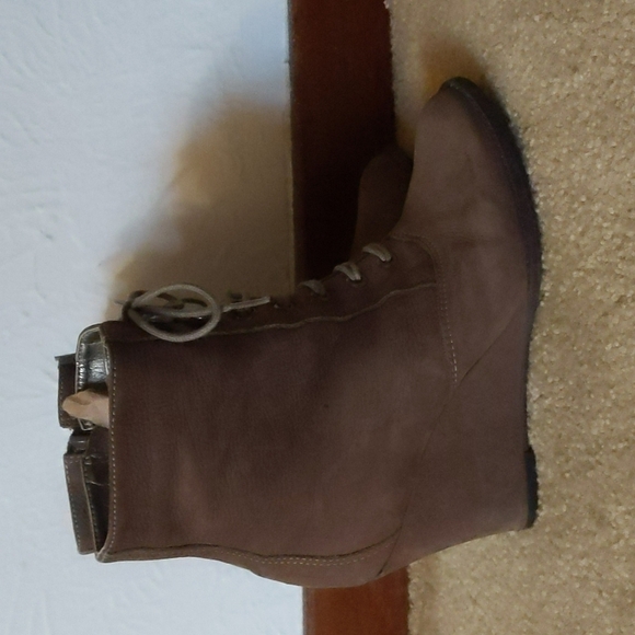 Soft Brazilian Brown Lace Up Wedge Heel Boots Size 7 - Picture 4 of 16
